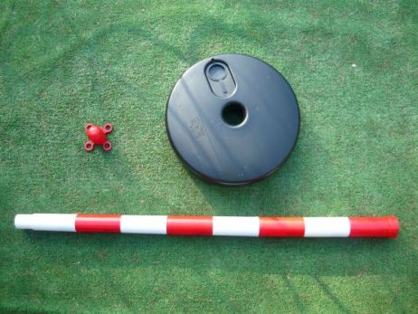 Chain post 110 cm - white / red - plastic base