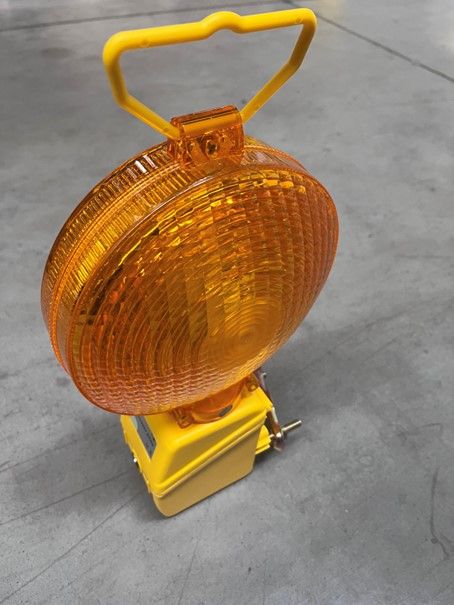 Dusk Cone Lamp MiniStar 6000, yellow CE