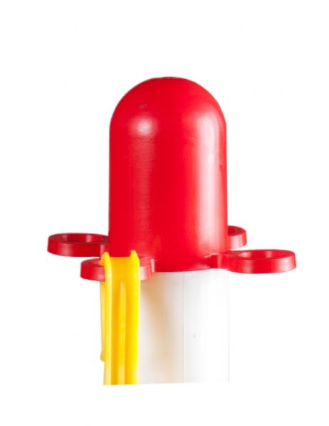 Cap for the post, bollard for mounting the chain - red