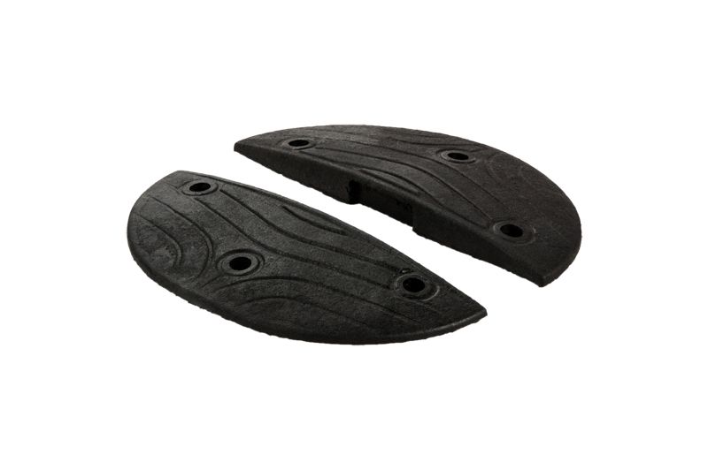 End of a speed bump with a drive-on length of 60 cm