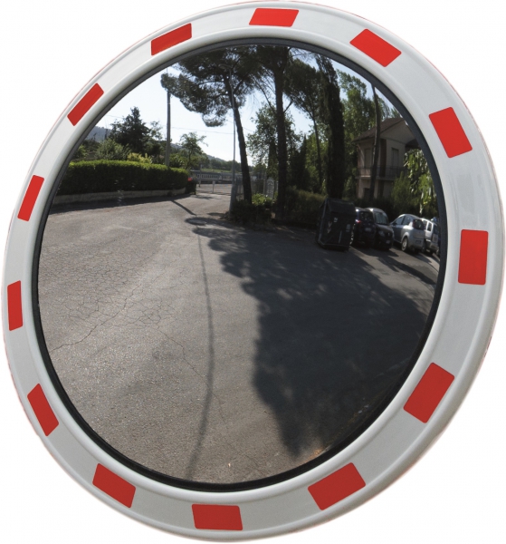 Jakie funkcje pełnią lustra drogowe?