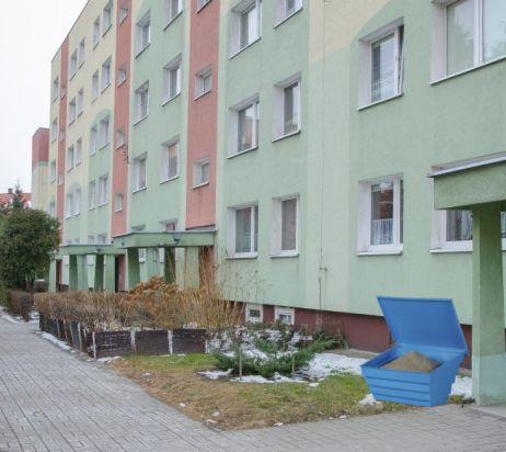 Pojemnik na piasek i sól 70 L  żółty