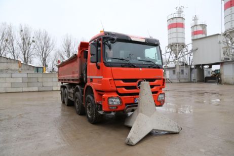 Bariera betonowa "Starblok" 134 cm